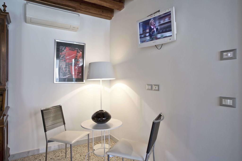 Ca Dell'Ambasciatore Venice Luaran gambar